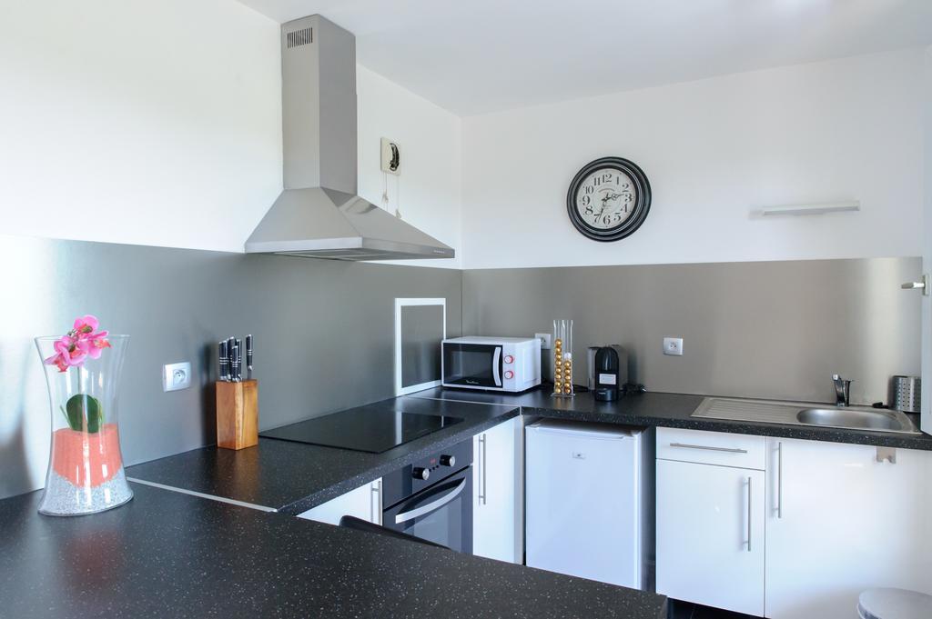 Le Marnois-Gare Apartment Noisy-le-Grand Room photo